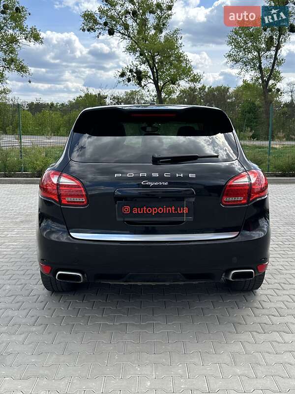 Позашляховик / Кросовер Porsche Cayenne 2014 в Білогородці