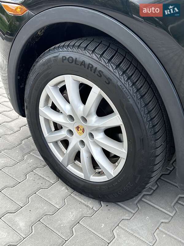 Позашляховик / Кросовер Porsche Cayenne 2014 в Білогородці