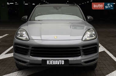 Позашляховик / Кросовер Porsche Cayenne 2019 в 