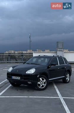 Позашляховик / Кросовер Porsche Cayenne 2004 в 