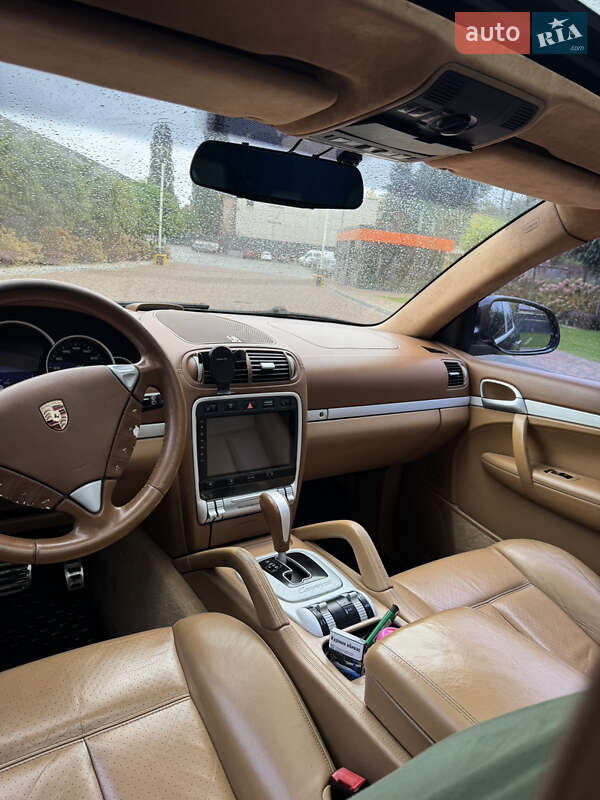 Позашляховик / Кросовер Porsche Cayenne 2005 в Броварах