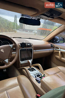 Позашляховик / Кросовер Porsche Cayenne 2005 в 