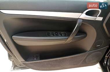 Позашляховик / Кросовер Porsche Cayenne 2003 в 