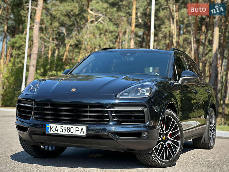 Позашляховик / Кросовер Porsche Cayenne 2019 в Києві