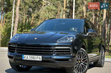 Позашляховик / Кросовер Porsche Cayenne 2019 в 