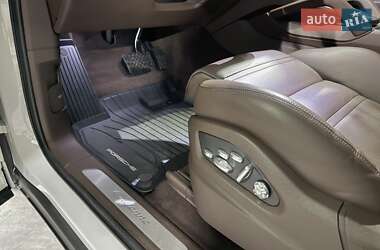 Внедорожник / Кроссовер Porsche Cayenne 2019 в 