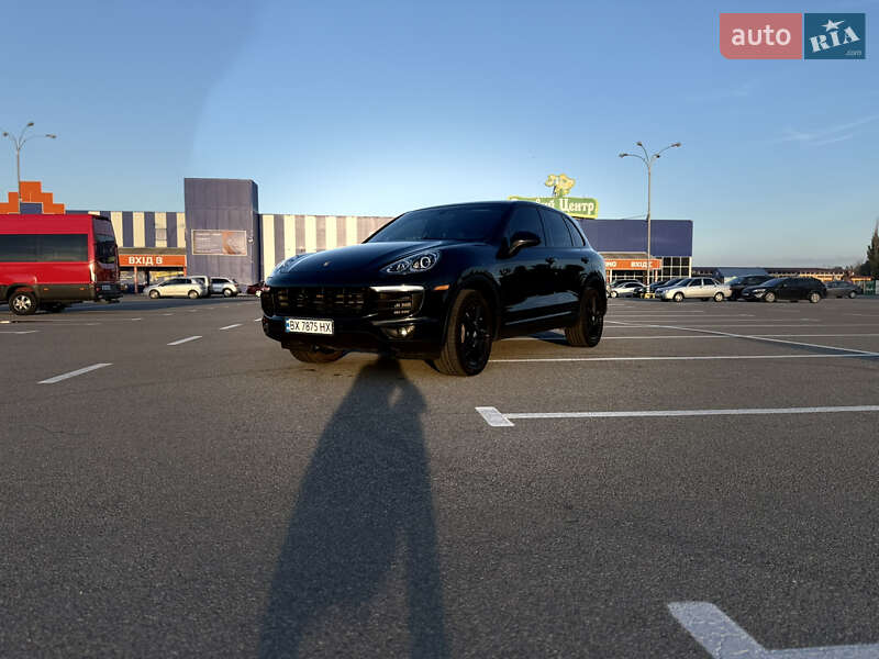 Позашляховик / Кросовер Porsche Cayenne 2014 в Кам'янець-Подільському