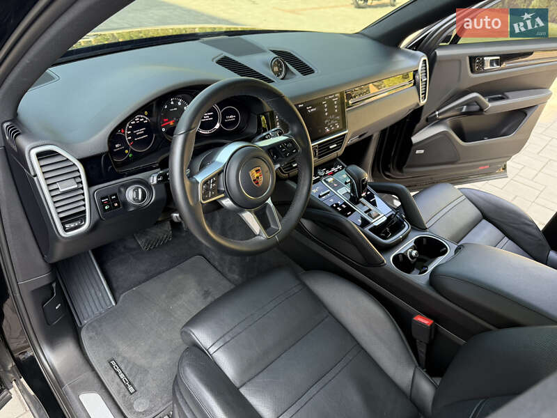 Внедорожник / Кроссовер Porsche Cayenne 2018 в Ивано-Франковске фото 16 Внедорожник / Кроссовер Porsche Cayenne 2018 в Ивано-Франковске