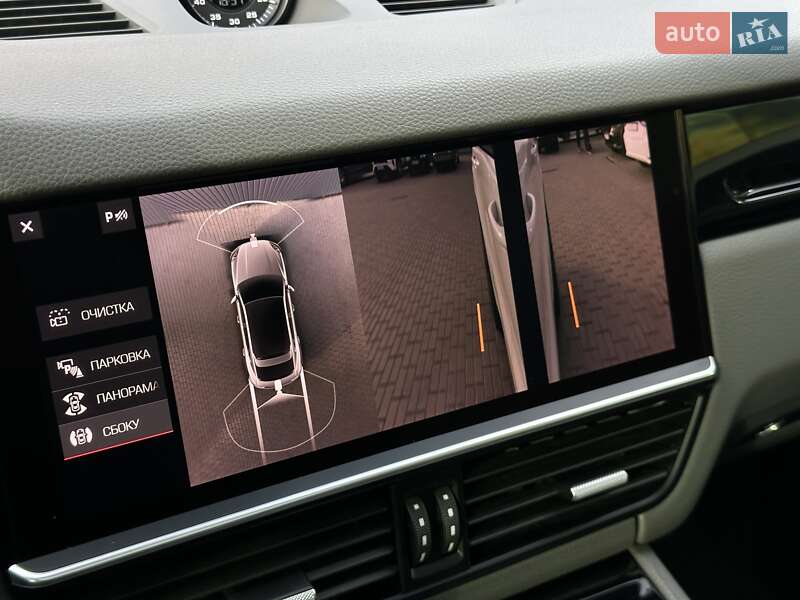 Позашляховик / Кросовер Porsche Cayenne 2020 в Мукачевому