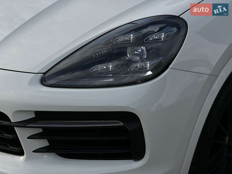 Позашляховик / Кросовер Porsche Cayenne 2020 в Мукачевому