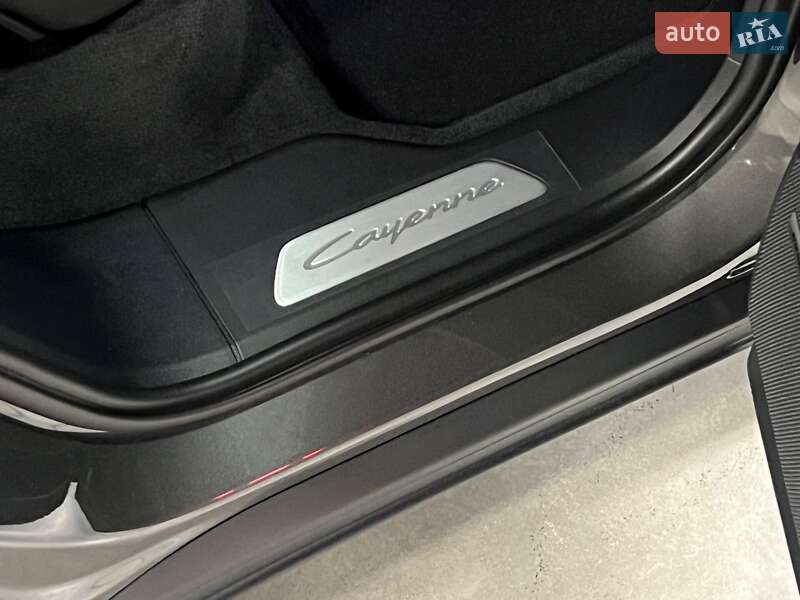 Внедорожник / Кроссовер Porsche Cayenne 2024 в Киеве фото 25 Внедорожник / Кроссовер Porsche Cayenne 2024 в Киеве