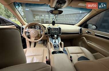 Позашляховик / Кросовер Porsche Cayenne 2011 в 
