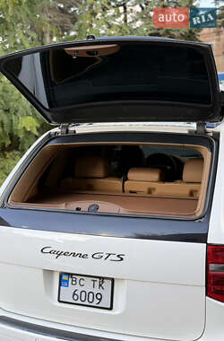 Позашляховик / Кросовер Porsche Cayenne 2008 в 