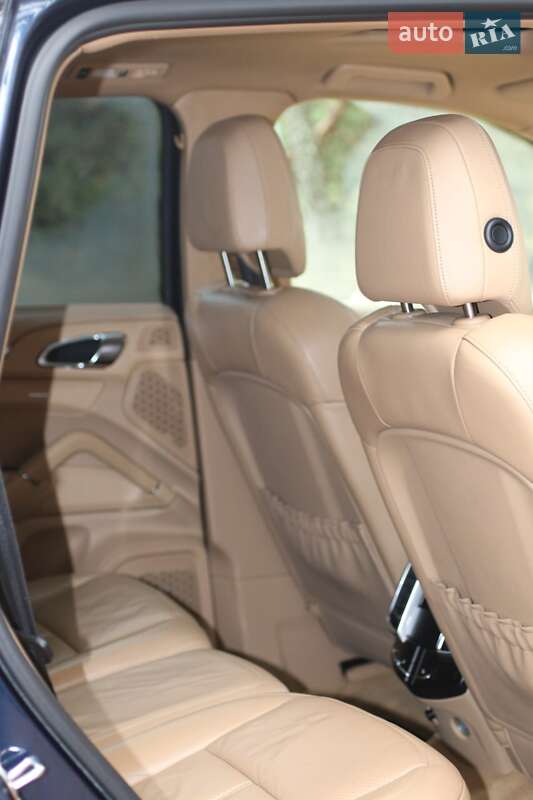 Внедорожник / Кроссовер Porsche Cayenne 2011 в Киеве фото 24 Внедорожник / Кроссовер Porsche Cayenne 2011 в Киеве