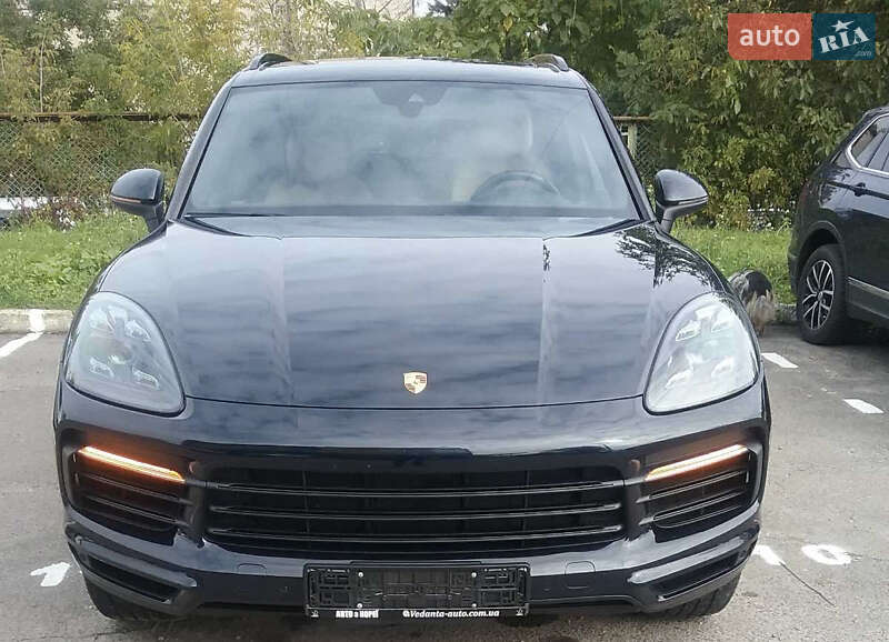 Внедорожник / Кроссовер Porsche Cayenne 2019 в Ровно