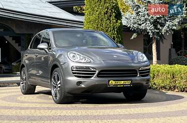 Внедорожник / Кроссовер Porsche Cayenne 2014 в Львове