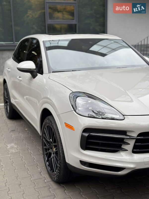 Позашляховик / Кросовер Porsche Cayenne 2020 в Києві