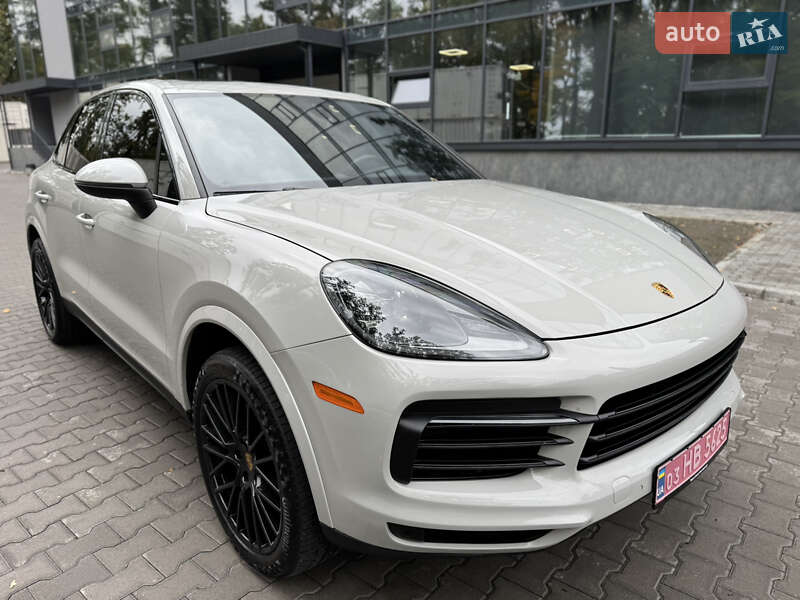 Позашляховик / Кросовер Porsche Cayenne 2020 в 