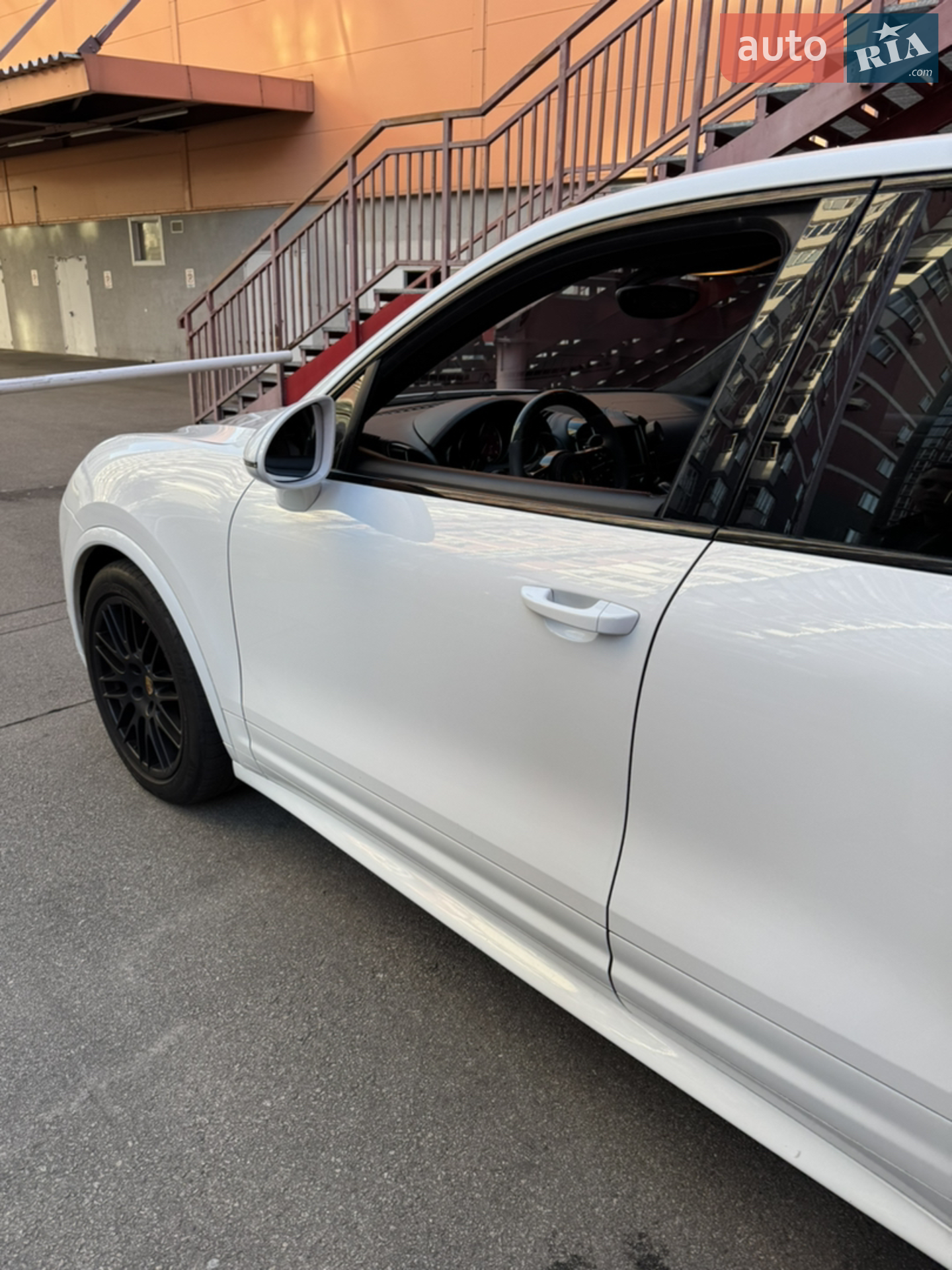 2016 Porsche Cayenne - мініатюра 10