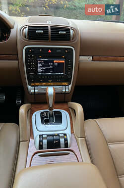 Позашляховик / Кросовер Porsche Cayenne 2007 в 