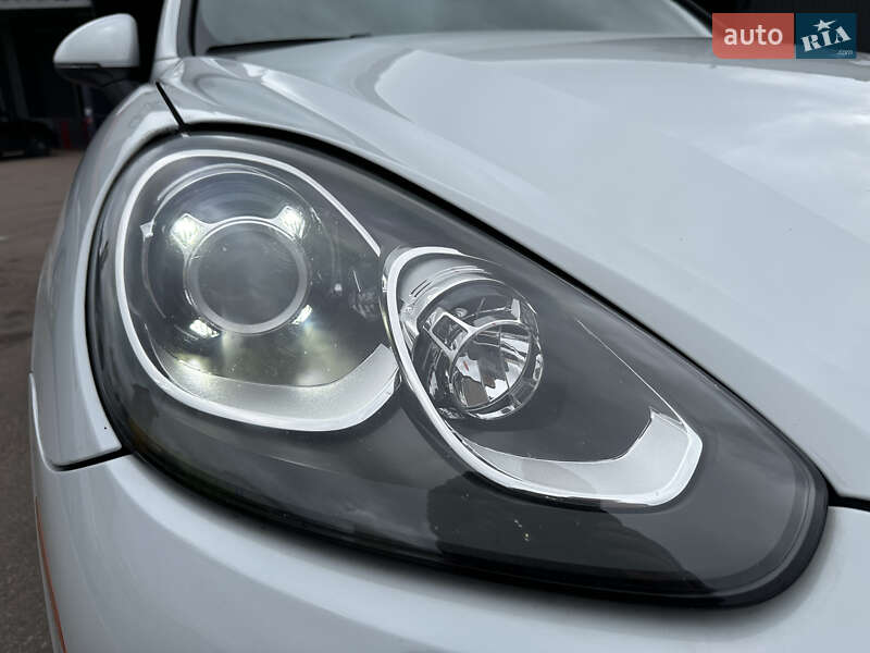 Внедорожник / Кроссовер Porsche Cayenne 2017 в Житомире фото 6 Внедорожник / Кроссовер Porsche Cayenne 2017 в Житомире