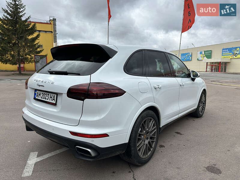 Внедорожник / Кроссовер Porsche Cayenne 2017 в Житомире фото 7 Внедорожник / Кроссовер Porsche Cayenne 2017 в Житомире