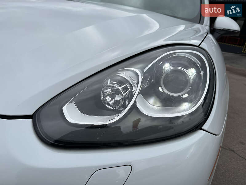 Внедорожник / Кроссовер Porsche Cayenne 2017 в Житомире фото 15 Внедорожник / Кроссовер Porsche Cayenne 2017 в Житомире