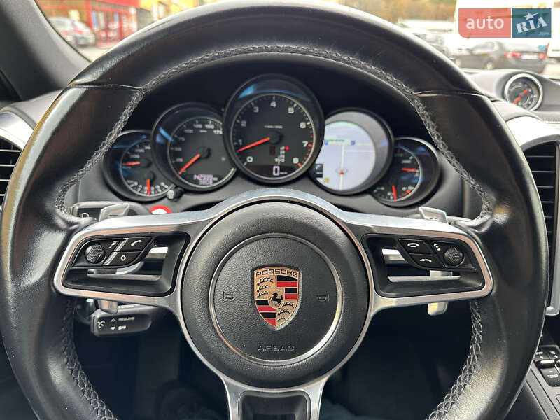 Внедорожник / Кроссовер Porsche Cayenne 2017 в Житомире фото 22 Внедорожник / Кроссовер Porsche Cayenne 2017 в Житомире