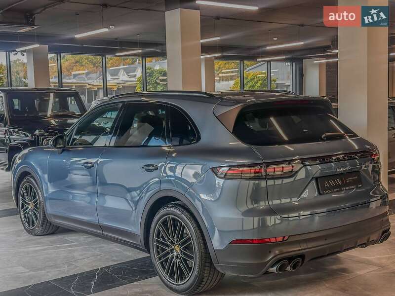 Позашляховик / Кросовер Porsche Cayenne 2019 в Львові