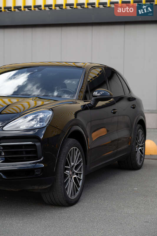 Позашляховик / Кросовер Porsche Cayenne 2020 в Києві
