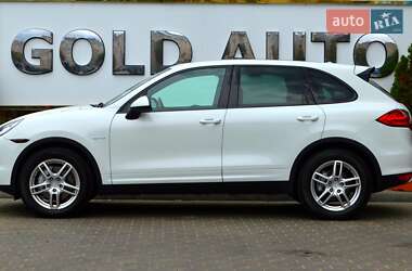 Внедорожник / Кроссовер Porsche Cayenne 2012 в 