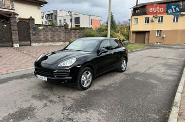 Внедорожник / Кроссовер Porsche Cayenne 2014 в 