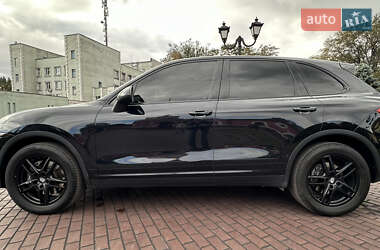 Внедорожник / Кроссовер Porsche Cayenne 2012 в 