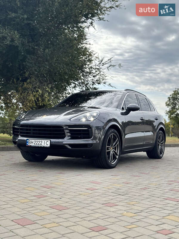 Внедорожник / Кроссовер Porsche Cayenne 2020 в Измаиле