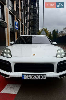 Внедорожник / Кроссовер Porsche Cayenne 2018 в Киеве