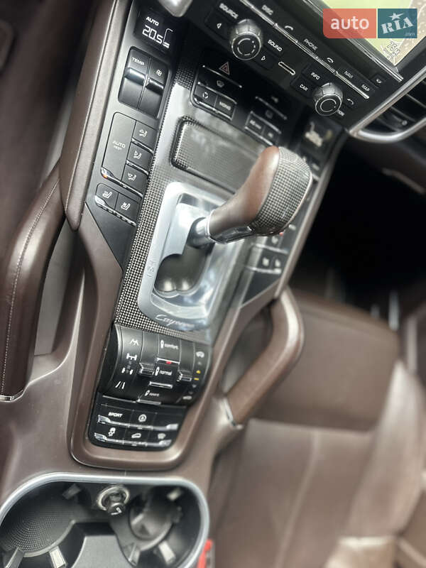 Внедорожник / Кроссовер Porsche Cayenne 2011 в Киеве фото 22 Внедорожник / Кроссовер Porsche Cayenne 2011 в Киеве
