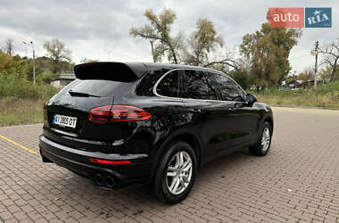 Позашляховик / Кросовер Porsche Cayenne 2016 в Києві