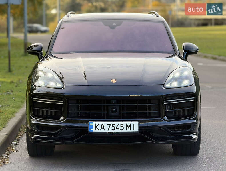 Позашляховик / Кросовер Porsche Cayenne 2018 в Києві