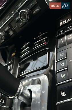 Позашляховик / Кросовер Porsche Cayenne 2012 в  фото 23 Позашляховик / Кросовер Porsche Cayenne 2012 в
