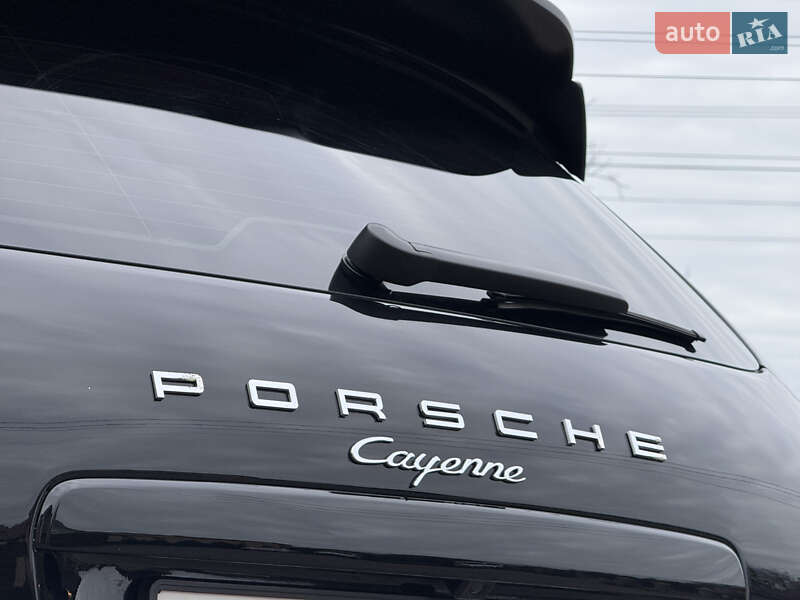 Внедорожник / Кроссовер Porsche Cayenne 2012 в Самборе