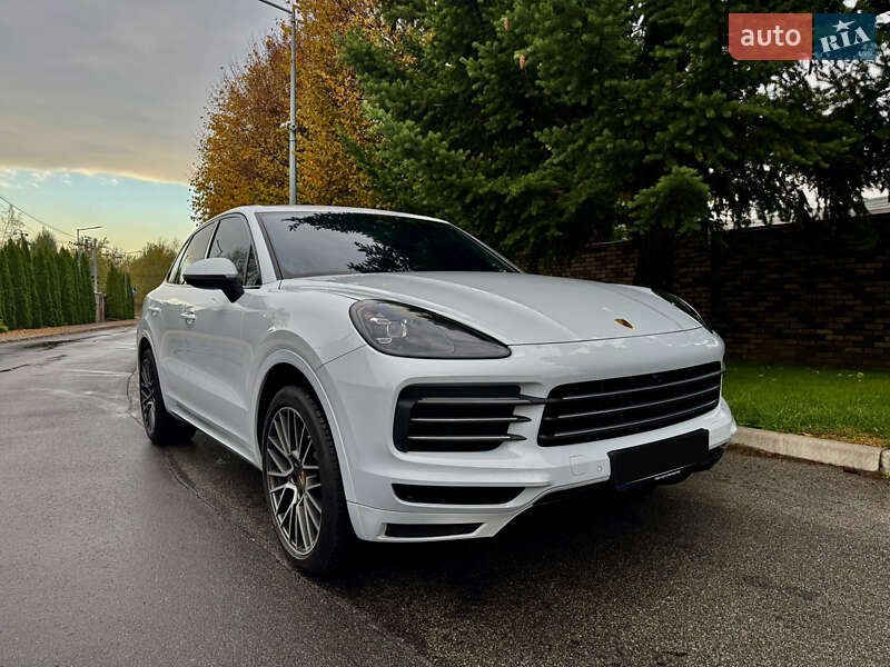 Внедорожник / Кроссовер Porsche Cayenne 2018 в Киеве фото 10 Внедорожник / Кроссовер Porsche Cayenne 2018 в Киеве