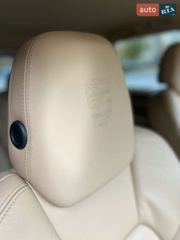 Внедорожник / Кроссовер Porsche Cayenne 2014 в Белой Церкви фото 22 Внедорожник / Кроссовер Porsche Cayenne 2014 в Белой Церкви