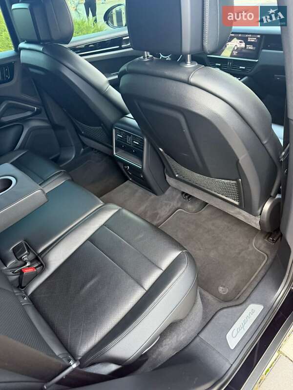 Внедорожник / Кроссовер Porsche Cayenne 2017 в Одессе