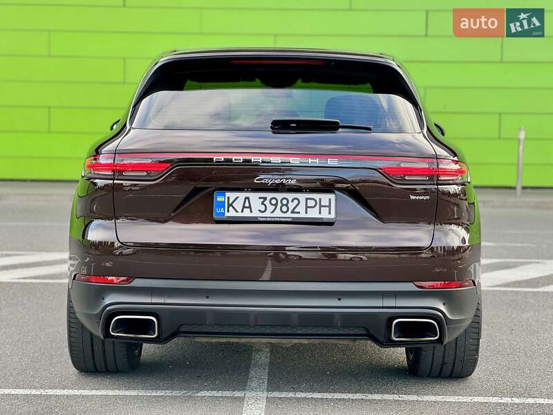 Внедорожник / Кроссовер Porsche Cayenne 2018 в Киеве фото 21 Внедорожник / Кроссовер Porsche Cayenne 2018 в Киеве