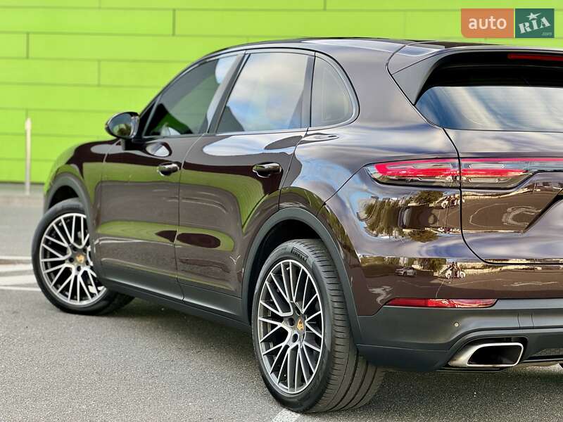 Внедорожник / Кроссовер Porsche Cayenne 2018 в Киеве фото 26 Внедорожник / Кроссовер Porsche Cayenne 2018 в Киеве