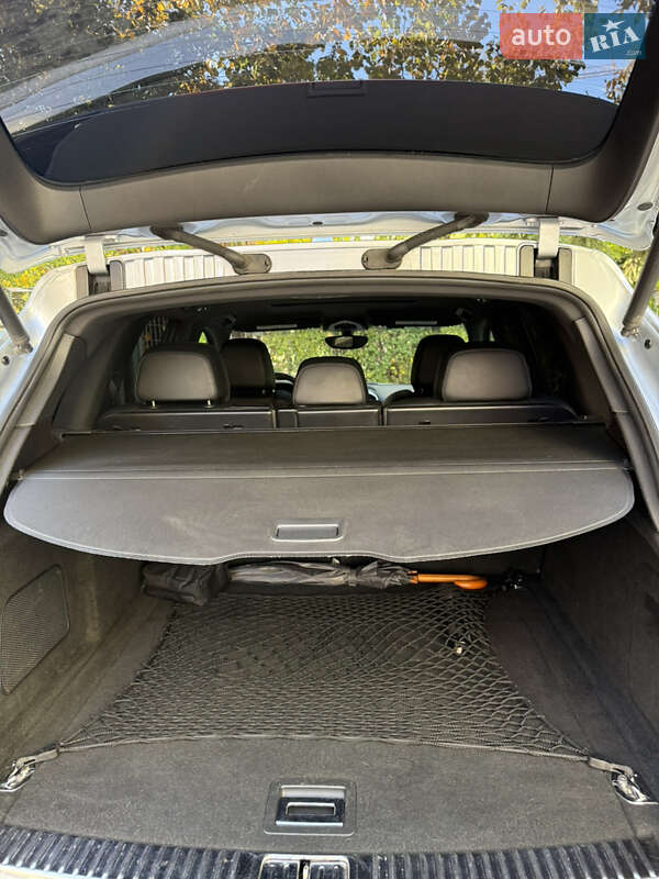 Внедорожник / Кроссовер Porsche Cayenne 2015 в Киеве