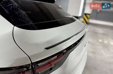 Позашляховик / Кросовер Porsche Cayenne 2019 в  фото 12 Позашляховик / Кросовер Porsche Cayenne 2019 в