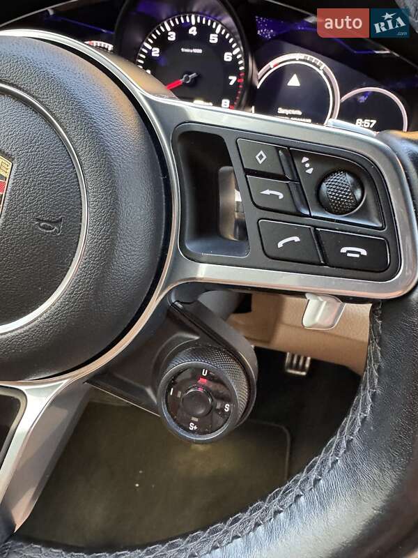 Позашляховик / Кросовер Porsche Cayenne 2018 в Києві фото 15 Позашляховик / Кросовер Porsche Cayenne 2018 в Києві