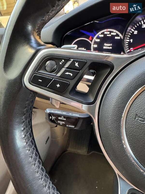 Позашляховик / Кросовер Porsche Cayenne 2018 в Києві фото 16 Позашляховик / Кросовер Porsche Cayenne 2018 в Києві