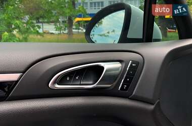 Позашляховик / Кросовер Porsche Cayenne 2014 в  фото 29 Позашляховик / Кросовер Porsche Cayenne 2014 в